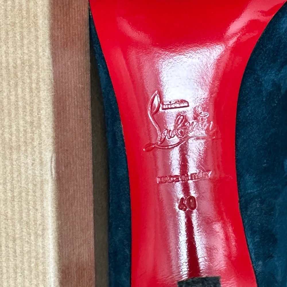 Christian Louboutin Pigalle 100 Veau Velours heels in rare Blue Kohl w/tips box - Picture 9 of 13